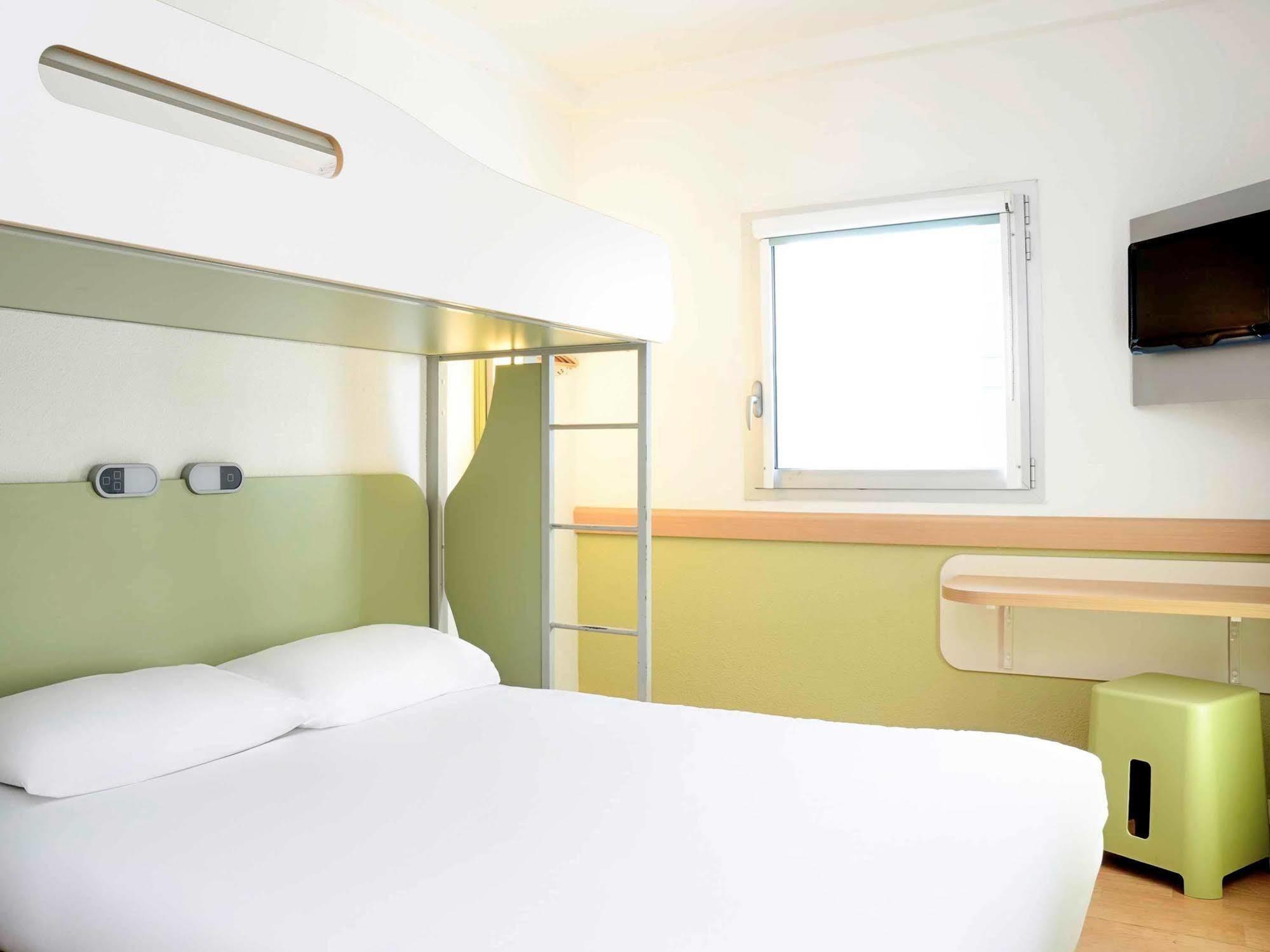 Ibis Budget Portsmouth Eksteriør bilde