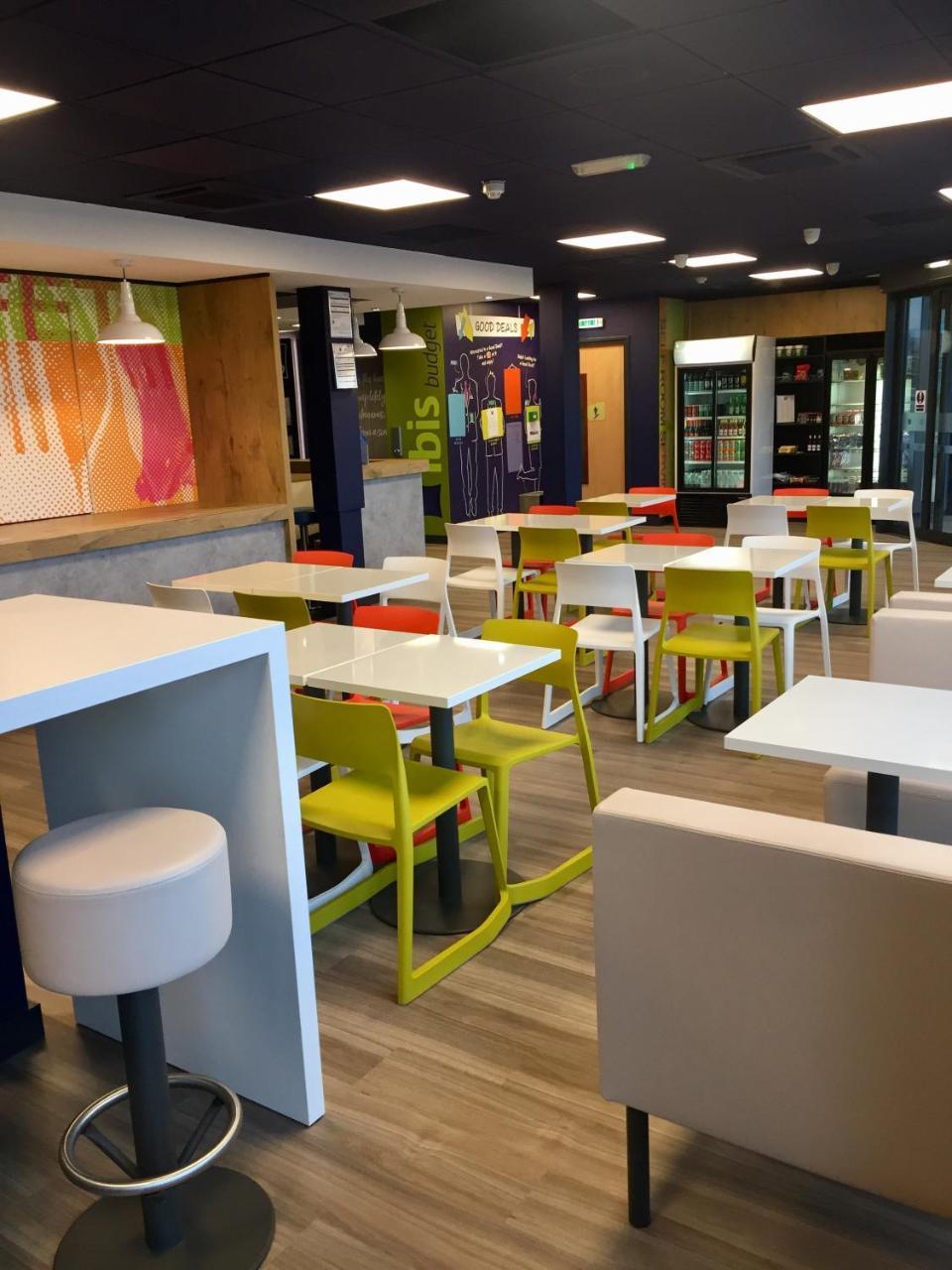 Ibis Budget Portsmouth Eksteriør bilde
