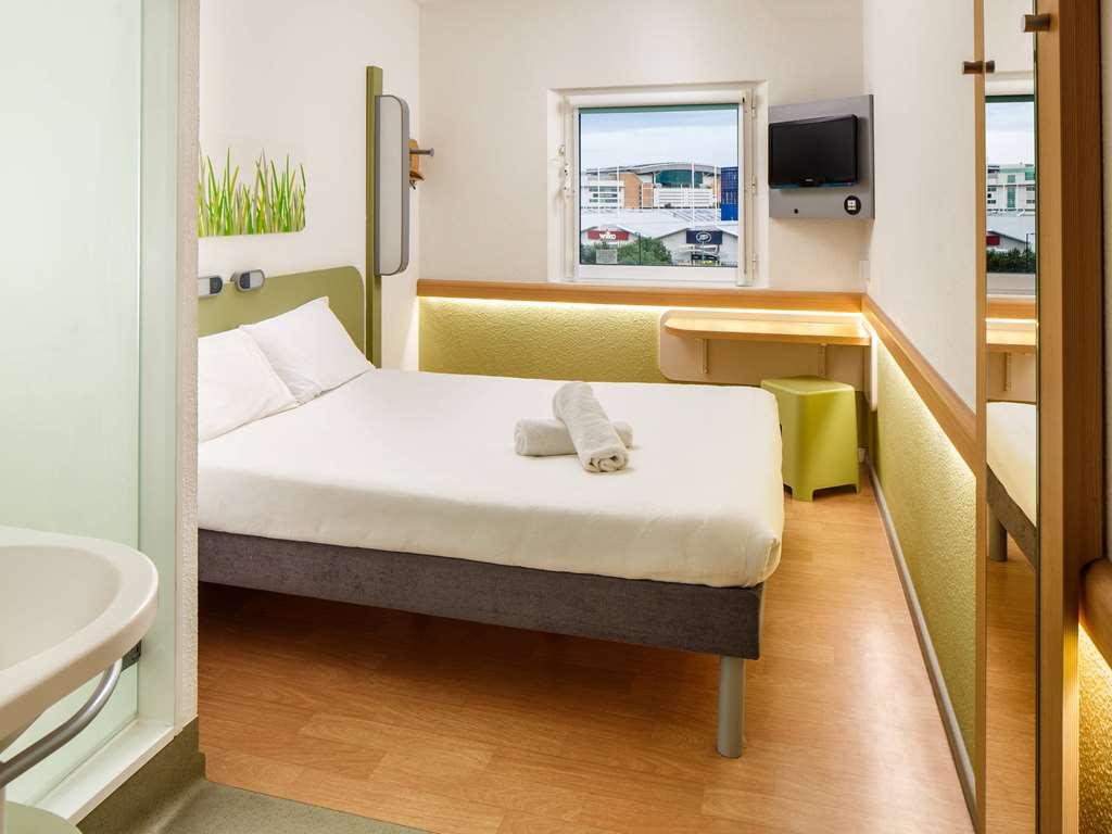 Ibis Budget Portsmouth Rom bilde